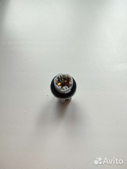 Патрон освещения номера