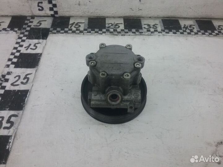 Насос гидроусилителя Renault Logan 1