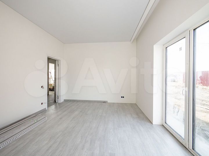 Дом 103 м² на участке 5 сот.