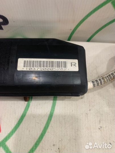 Подушка безопасности в сидение передняя правая