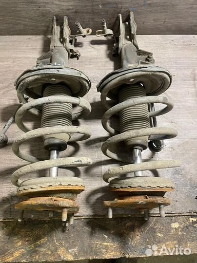 Стойка Хендай Элантра HD левая правая