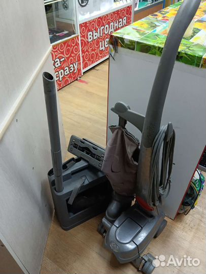 Пылесос kirby G10E