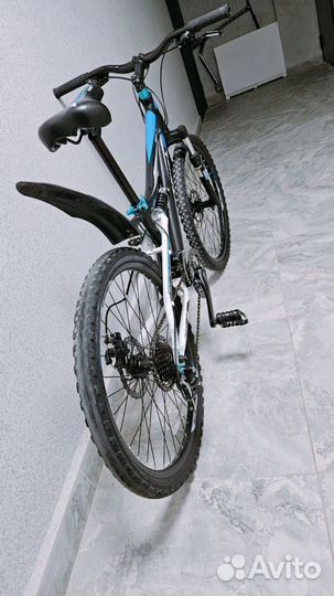 Спортивный велосипед rush hour