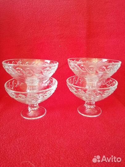 Стеклянная креманка СССР. Конфетница