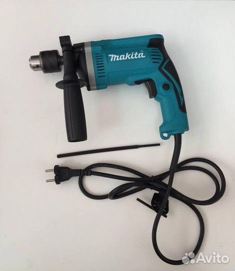 Ударная дрель Makita