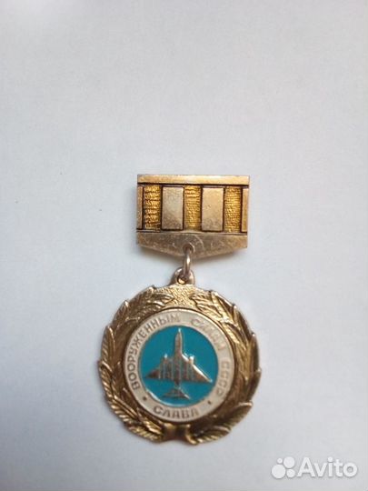 6 разных значков очень редкие, оригиналы