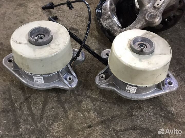 Мерседес w222 подушка двигателя