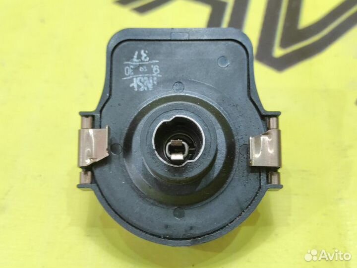 Блок управления подвеской Lexus Gs430 UZS190