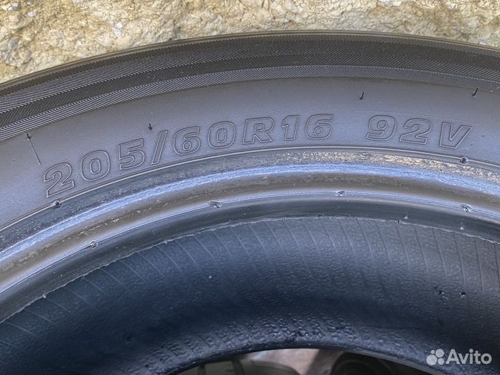 Kumho Solus KH17 205/60 R16