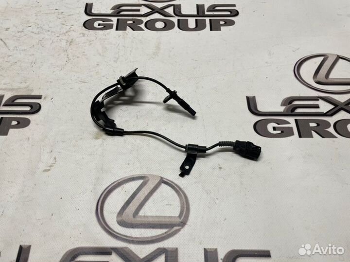 Датчик ABS задний правый Lexus Rx450H GYL25 2grfxs