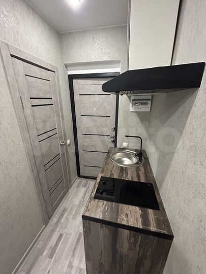 Комната 19 м² в 6-к., 1/6 эт.