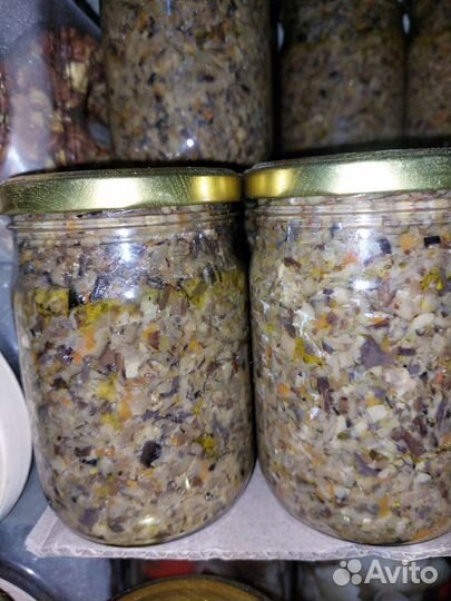 Грибы маринованные