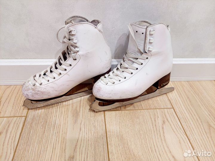 Коньки для фигурного катания, Risport RF3