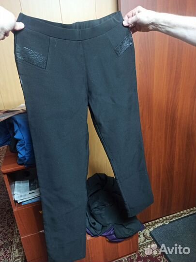 Брюки капри