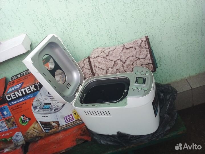 Хлебопечкаcentek. В хорошкм сочтоянии