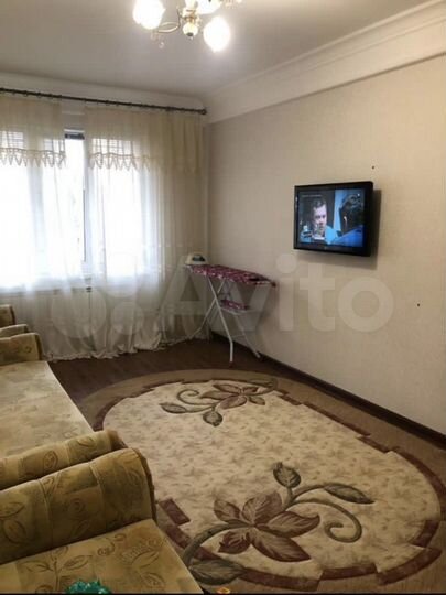 1-к. квартира, 40 м², 1/10 эт.