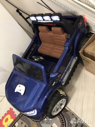 Детский электромобиль бу