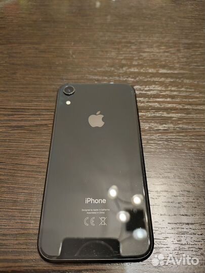 iPhone Xr, 64 ГБ