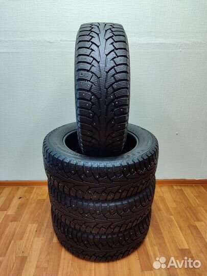 Nokian Tyres Hakkapeliitta 5 SUV 225/60 R17