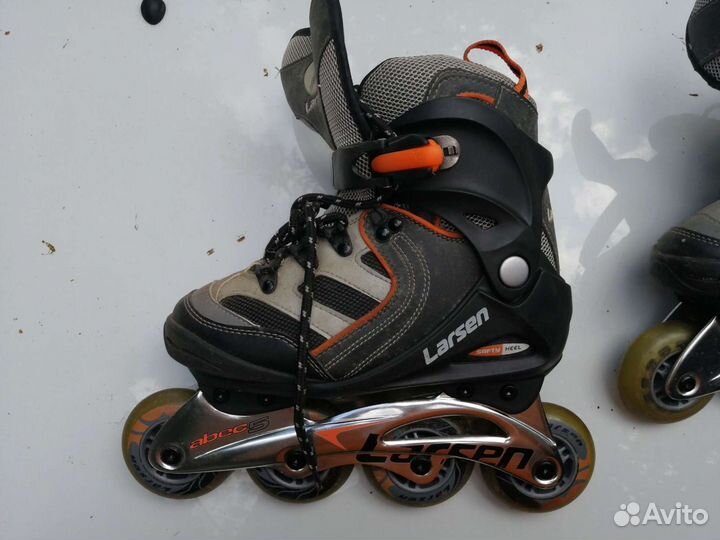 Роликовые коньки размер 33