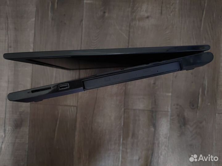 Dell 15 IPS fullHD 8гб озу SSD