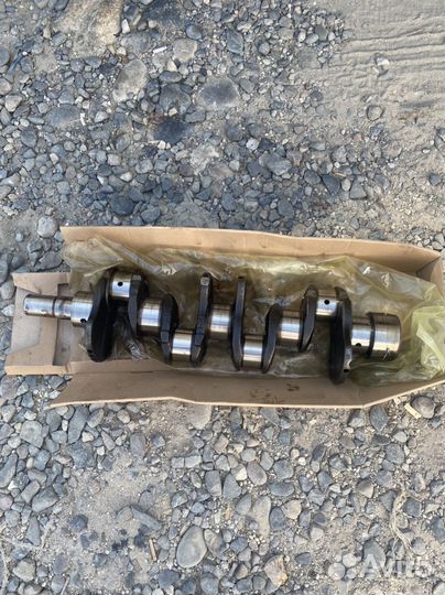 Вал коленчатый 4216