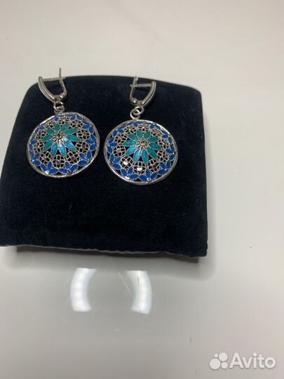 Серьги с эмалью, кулон и кольцо