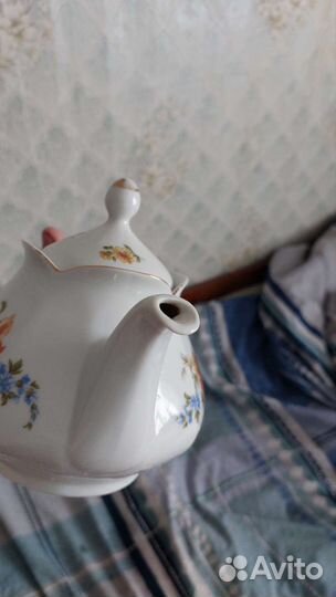 Чайник заварочный фарфоровый