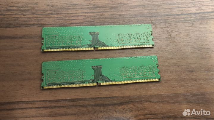 8x2Gb samsung M378A1K43BB2-CRC DDR4 2400 dimm