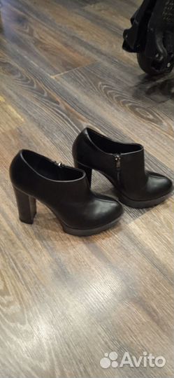 Сапоги женские