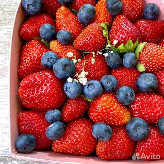 Подарок из Клубники, Подарок из свежих ягод