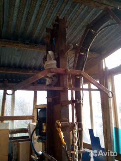 Малогабаритная буровая установка