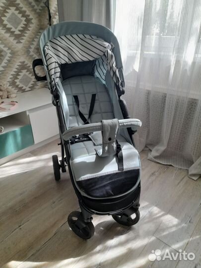 Коляска mom baby