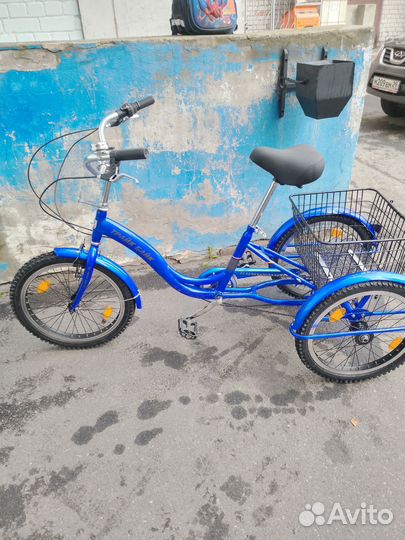 Трехколесный велосипед для взрослых