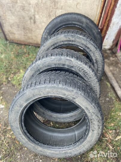 Bridgestone Blizzak RFT 225/55 R17 101