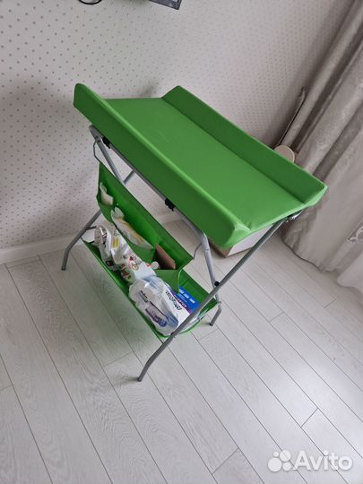 Пеленальный столик