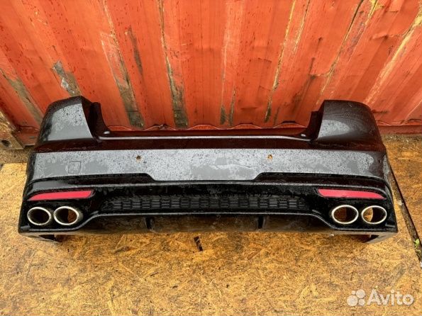Бампер задний Kia Stinger