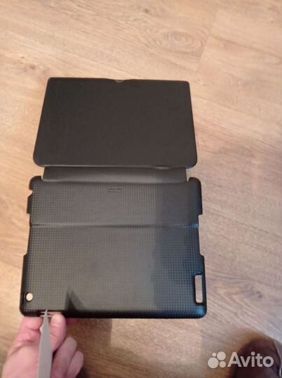 Чехол на iPad