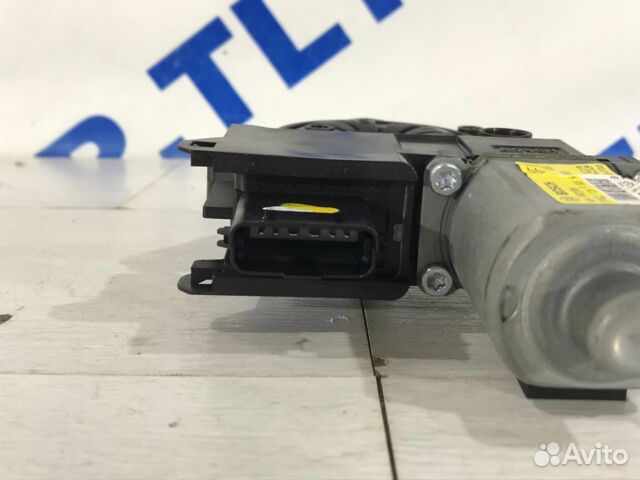 Моторчик стеклоподъёмника перед прав KIA quoris 3