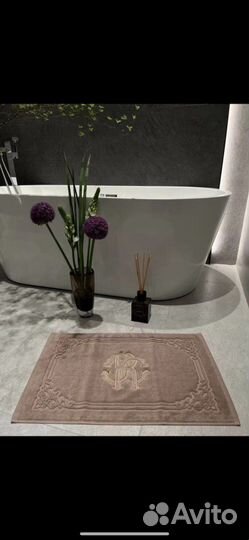 Ковер для ванной стильный и удобный