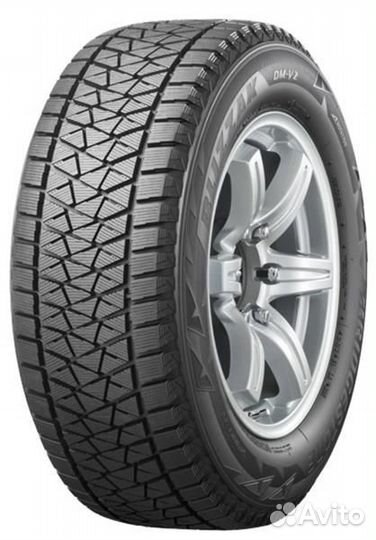 Bridgestone Blizzak DM-V2 235/65 R17