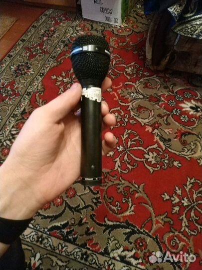 Профессиональный динамический микрофон beyerdynami