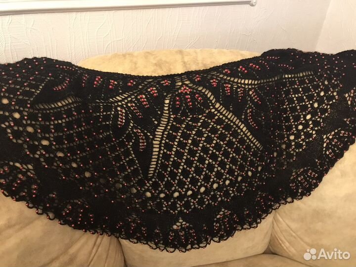 Шали, шарфы, палантины