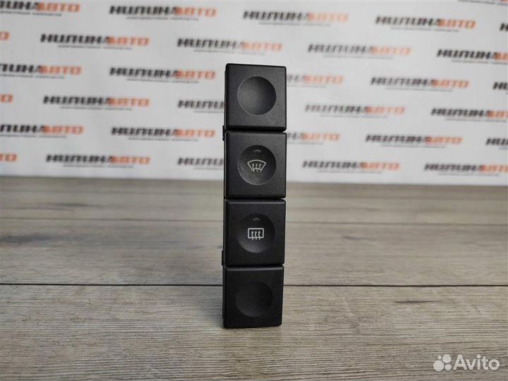 Кнопка обогрева заднего стекла Ford Fusion 1.4