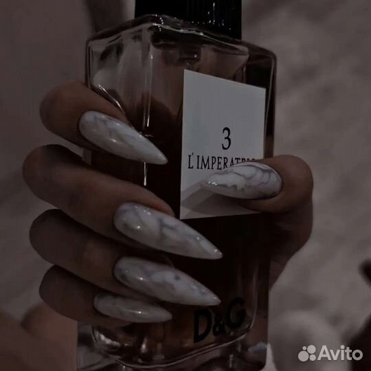 Маникюр на дому