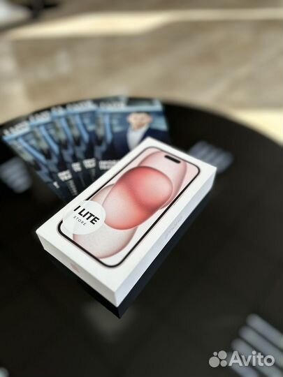 iPhone 15, 256 ГБ