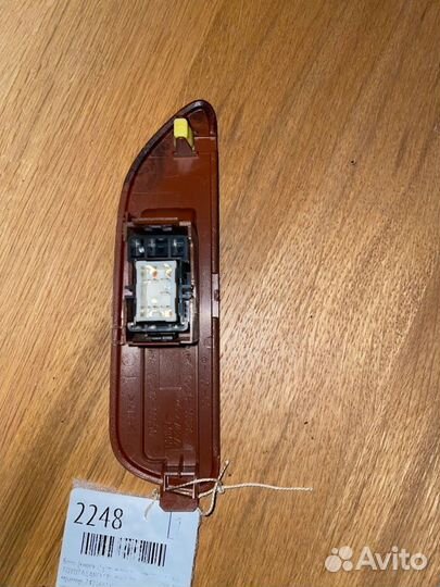 Блок (кнопка) управления стеклоподъемником задний