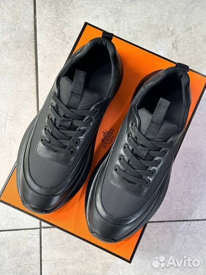 Кроссовки Hermes