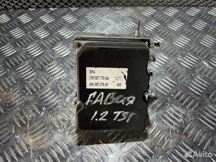 6R0907379AA VAG Блок ABS Skoda Fabia 2007-2015