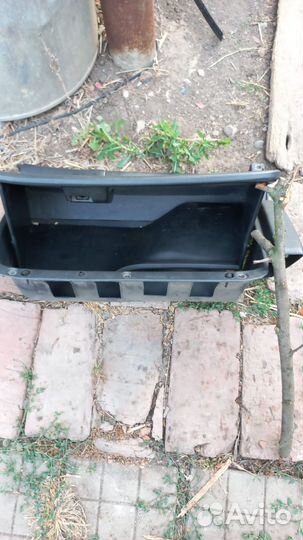 Бардачок тойота королла